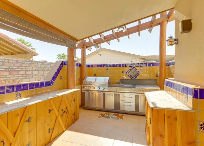 Mtn-view Casita W/ Rooftop Deck & Patio In Yuma! Apartment *