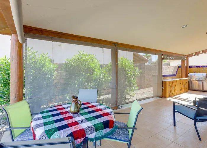 Mtn-view Casita W/ Rooftop Deck & Patio In Yuma! Yuma